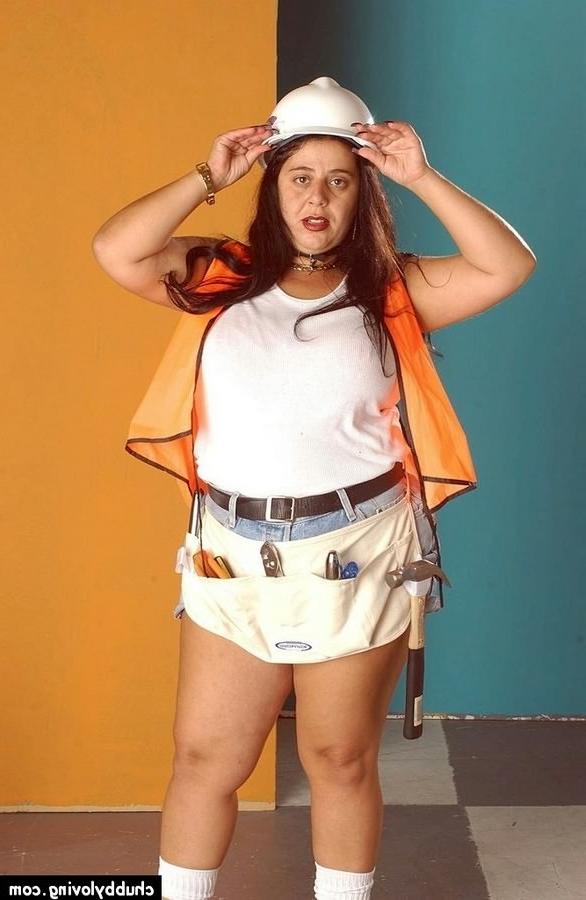 16P Fat mature in builder uniform Tanya Tung pleasing hairy pussy