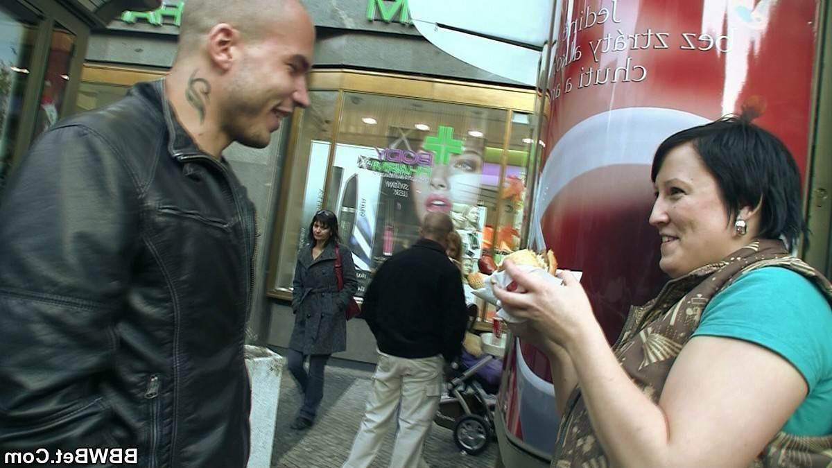 12P He brings home a brand new fat chick to fuck and she lets him have her before cu