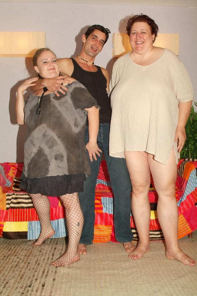 12P Big flabby ass matures Agnes Eva and Anna Marie take turns in slobbering and fuc