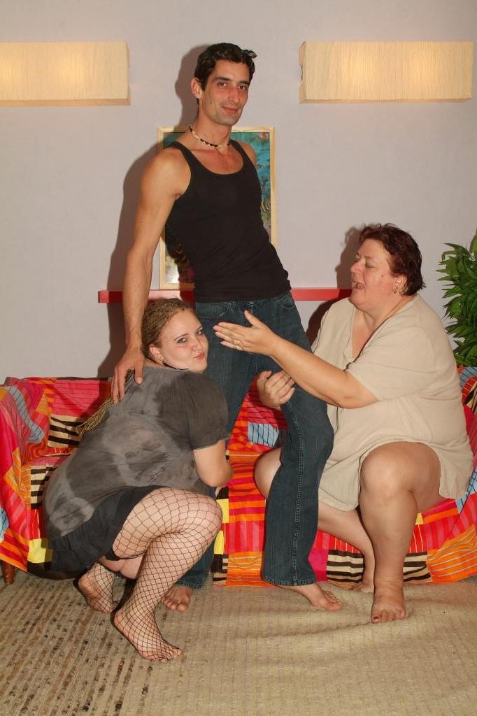 12P Big flabby ass matures Agnes Eva and Anna Marie take turns in slobbering and fuc
