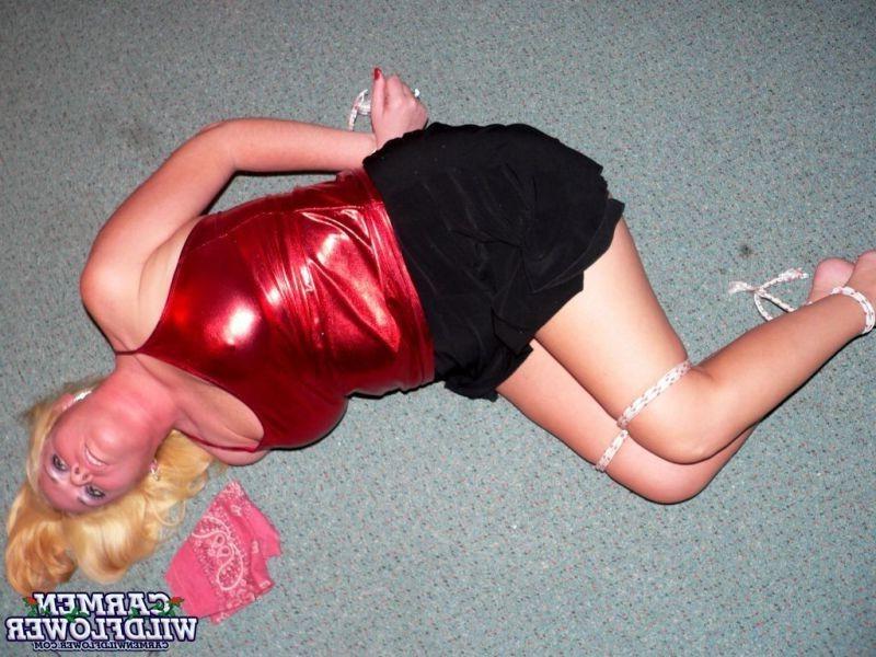 15P Blonde in glasses gets tied up