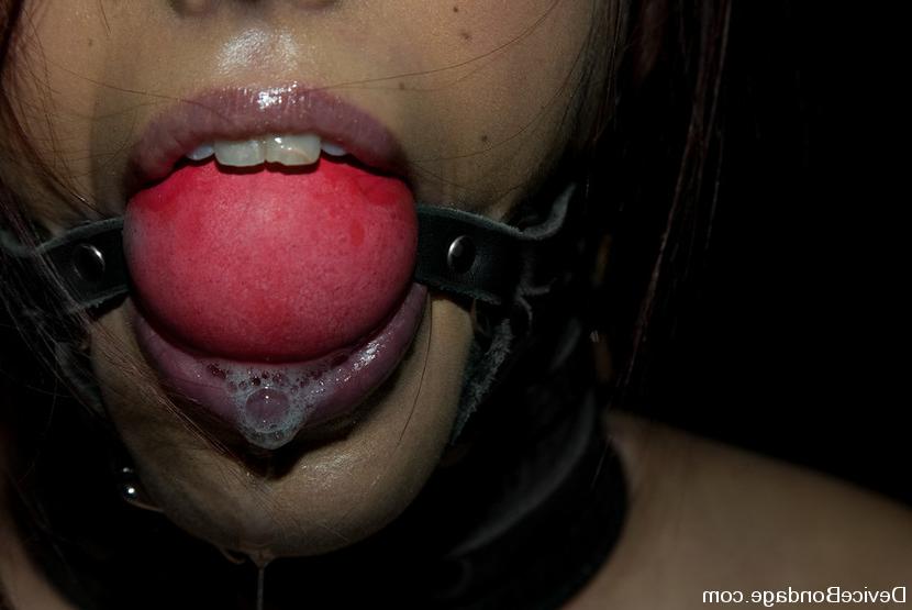 15P Lavander Rayne tied tight and severely punished face down ass up
