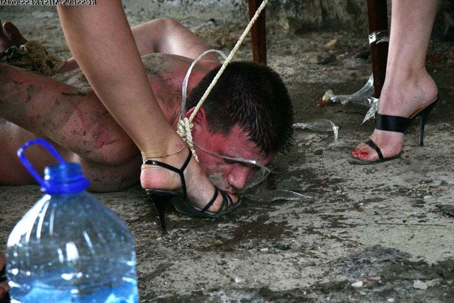 16P These ladies will trample the bastard into hell on this abandoned farm