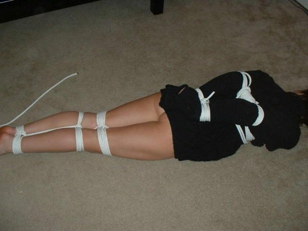 15P My Kinky Gfs tied up and fucked gallery 20