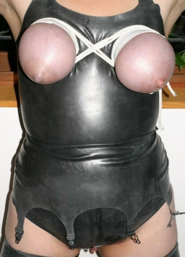 15P Kinky gfs are tied up and fucked gallery 17