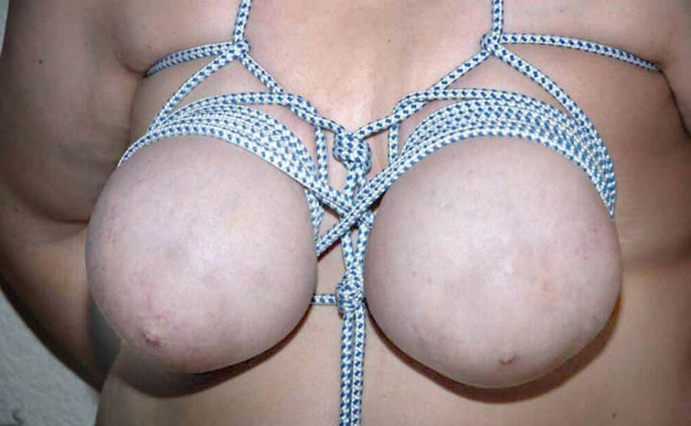 15P Kinky girlfriends tied up and fucked gallery 19
