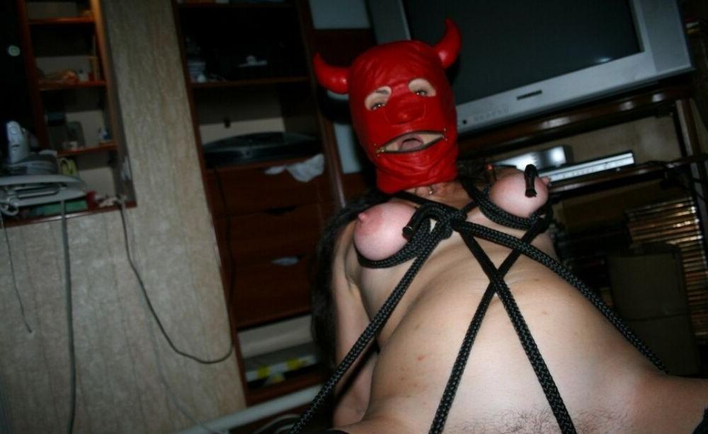 15P Kinky gfs are tied up and fucked gallery 16