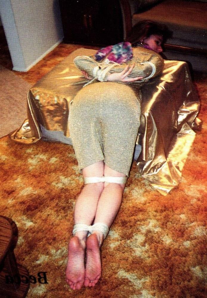 15P Kinky teen gfs tied up and tortured gallery 18