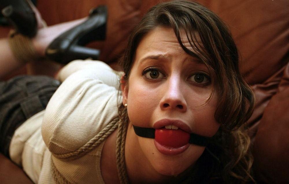 15P Kinky bdsm gfs tied up and fucked gallery 6