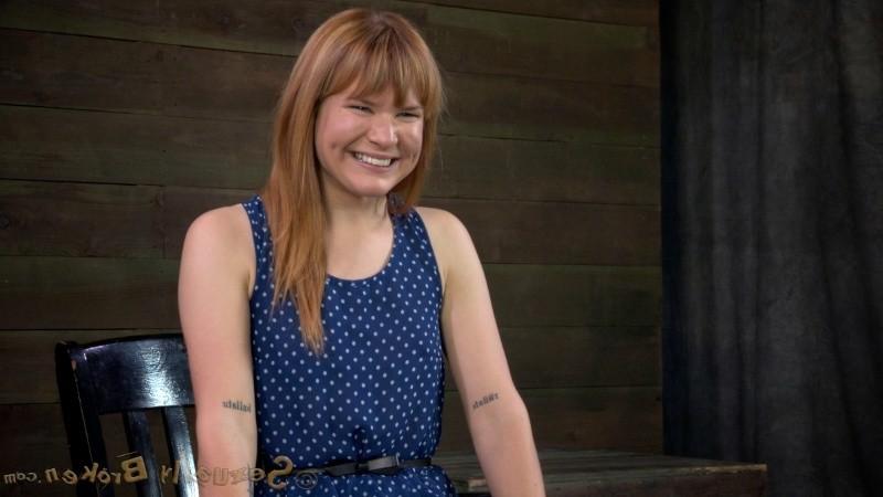 16P Claire Robbins is a cock connoisseur and her absolute favorites are all big and 