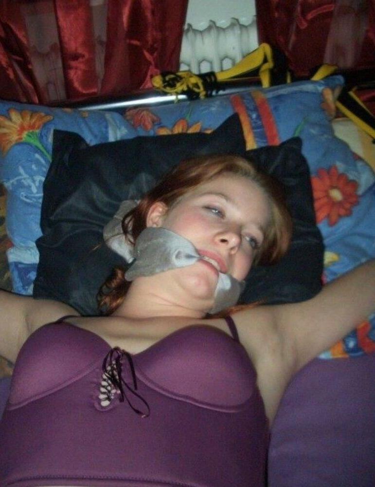 15P My Kinky Gfs tied up and fucked gallery 6