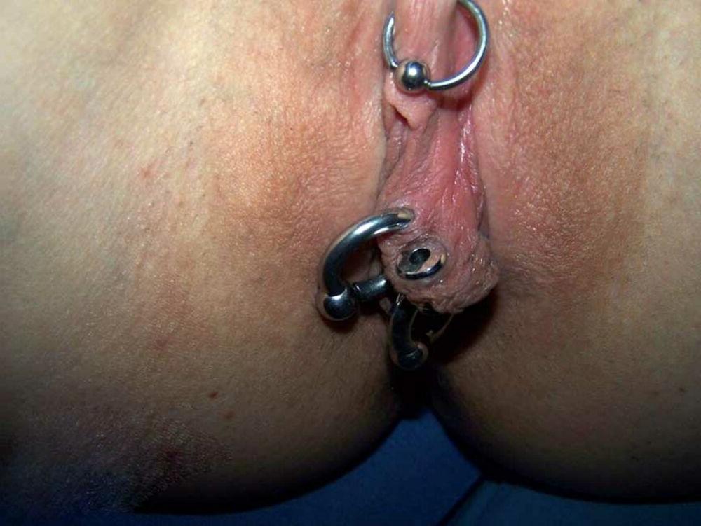 15P Kinky girlfriends tied up and fucked gallery 9