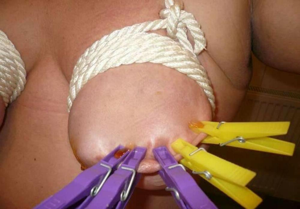 15P Kinky girlfriends tied up and fucked gallery 6