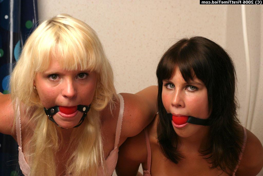12P Mikaela and Elisabet handcuffed in the bathroom
