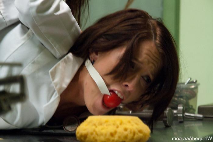 15P Lesbian dominatrix abusing her sub in her lab