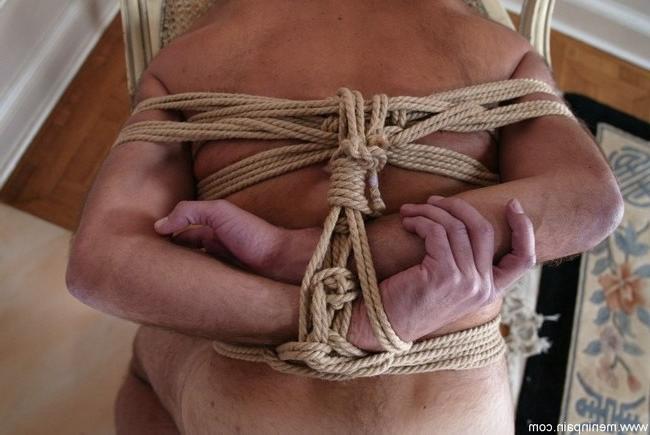 15P Bitchy mistress trains her bound maleslave
