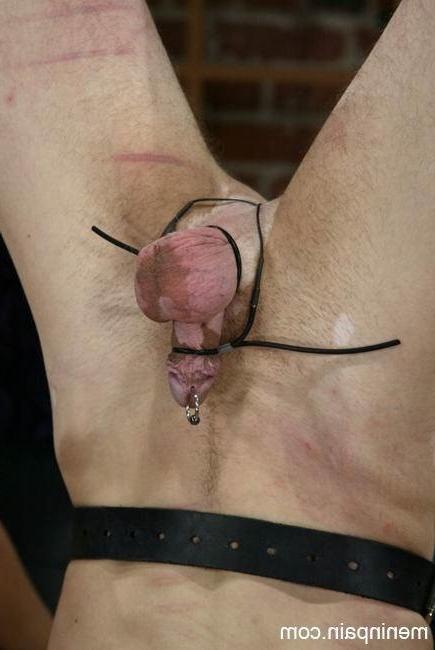15P Hanging slave punished by mistress