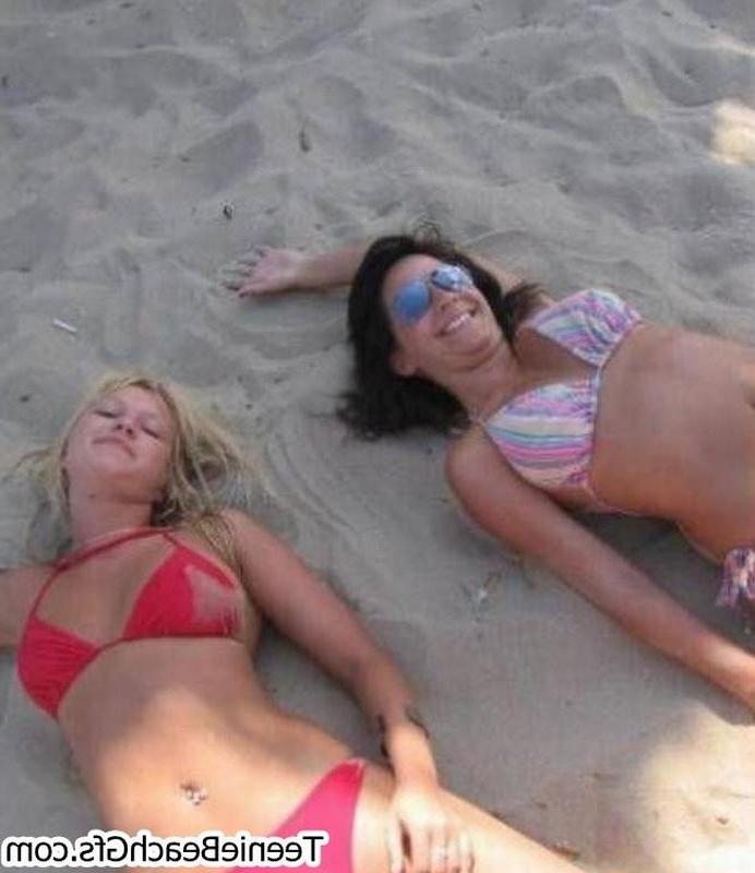 16P Gorgeous teenies at the beach show off sexy bodies in skimpy bikinis