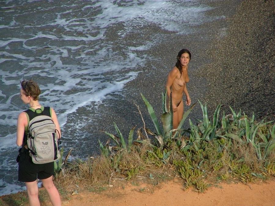 15P Long haired nudist friends love to get a total tan