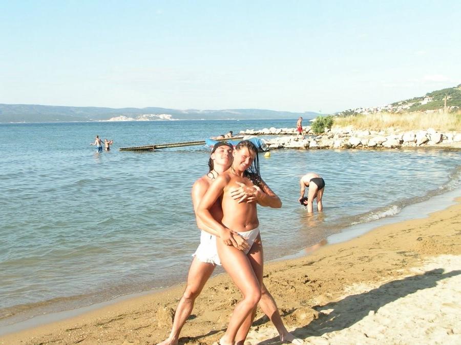 15P Warning -  real unbelievable nudist photos and videos
