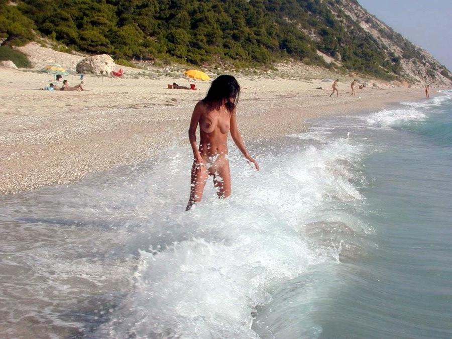 15P Warning -  real unbelievable nudist photos and videos