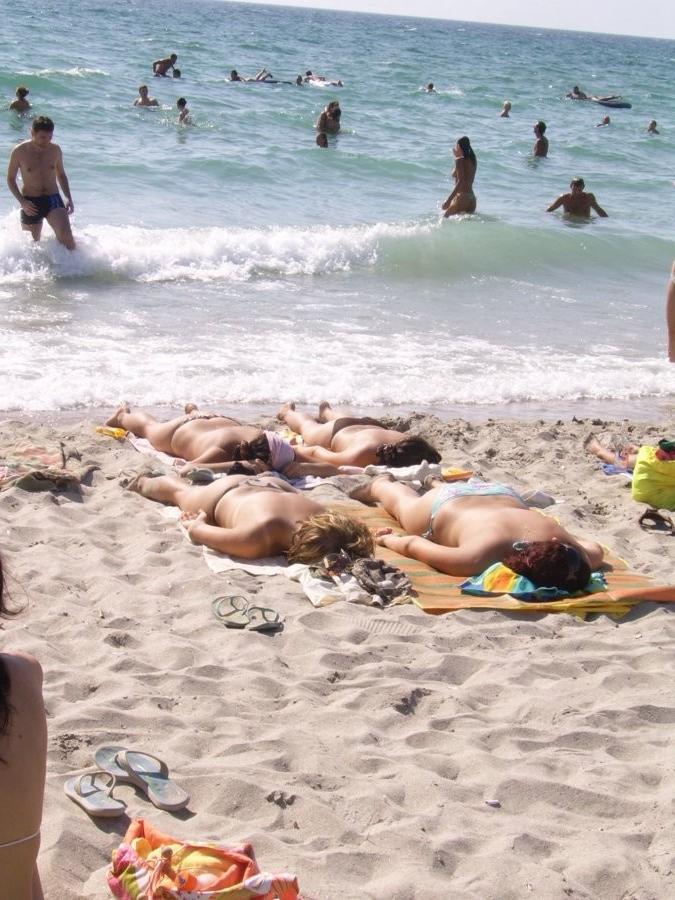 15P Warning -  real unbelievable nudist photos and videos