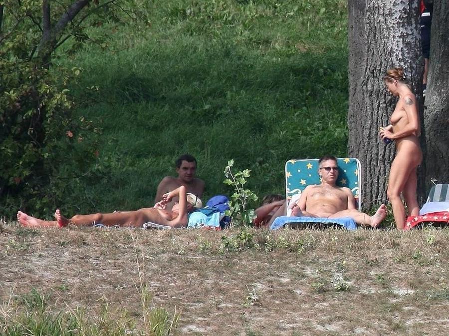 15P Warning -  real unbelievable nudist photos and videos
