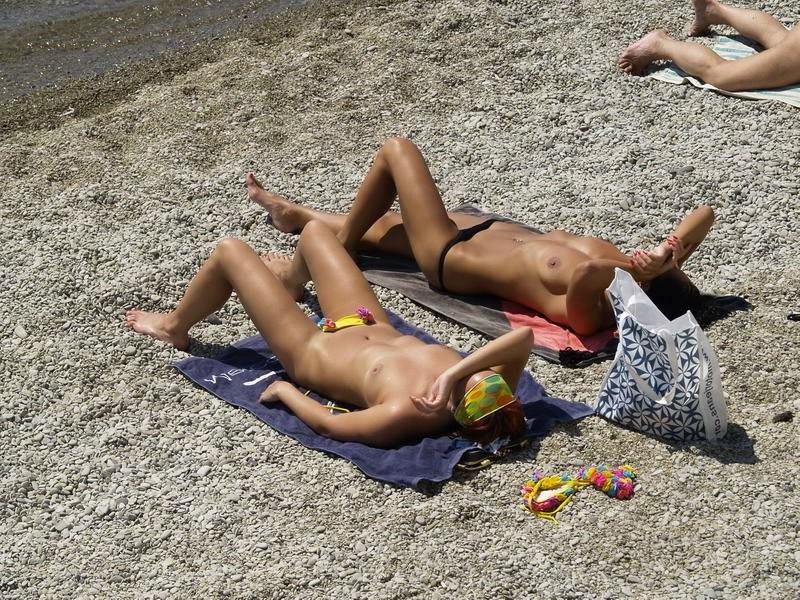 15P Warning -  real unbelievable nudist photos and videos