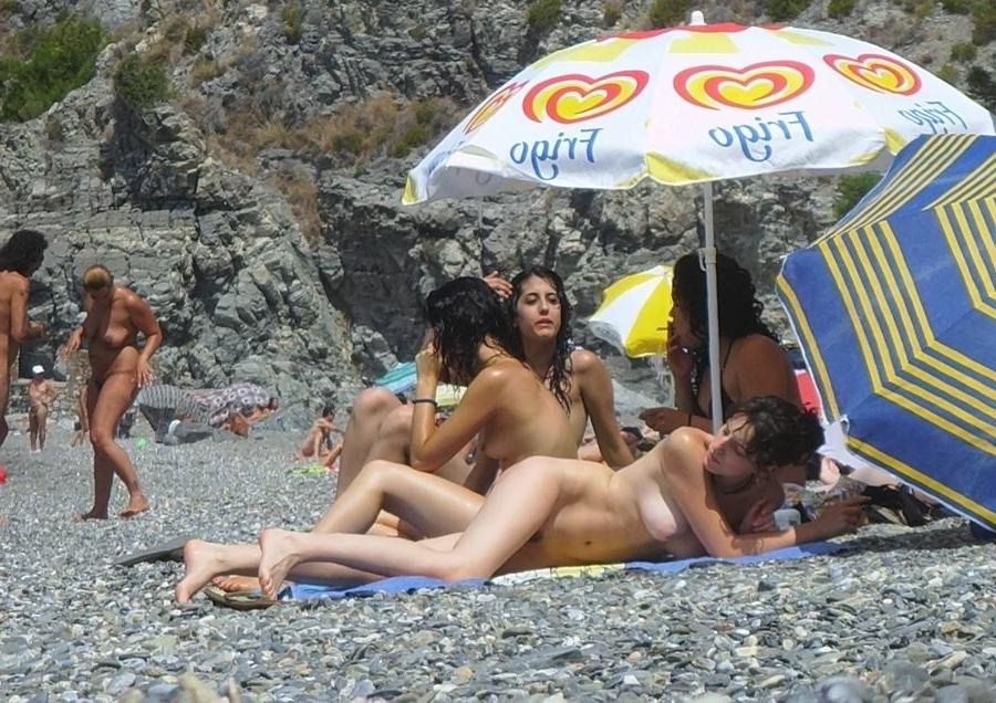 15P Warning -  real unbelievable nudist photos and videos