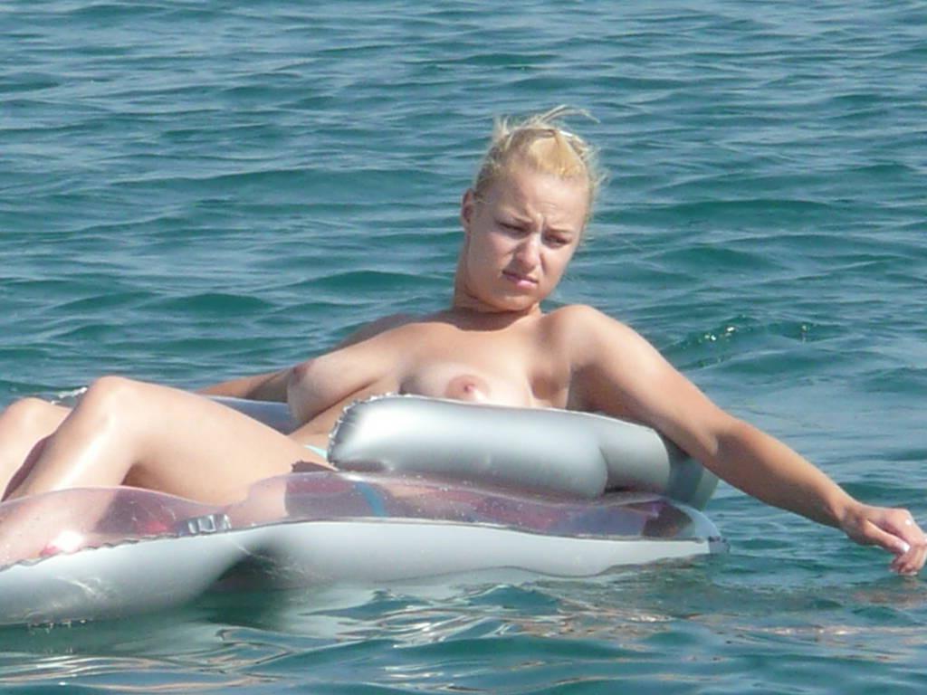 15P Warning -  real unbelievable nudist photos and videos