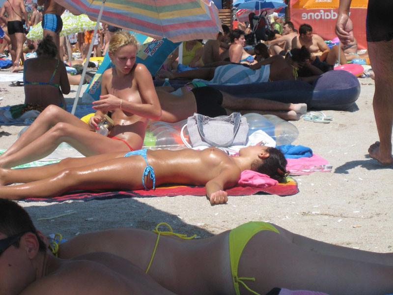 15P Warning -  real unbelievable nudist photos and videos