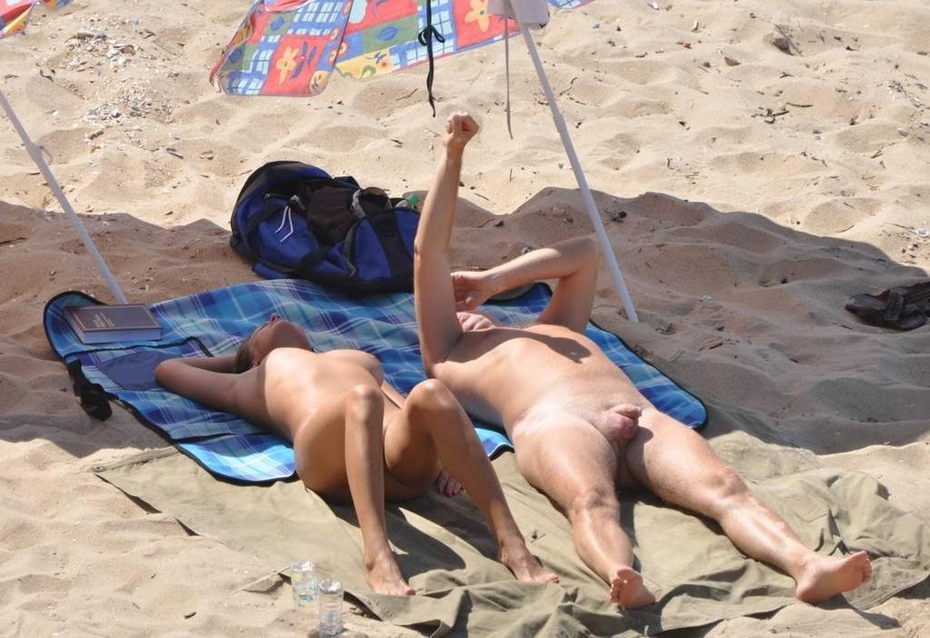 15P Warning -  real unbelievable nudist photos and videos