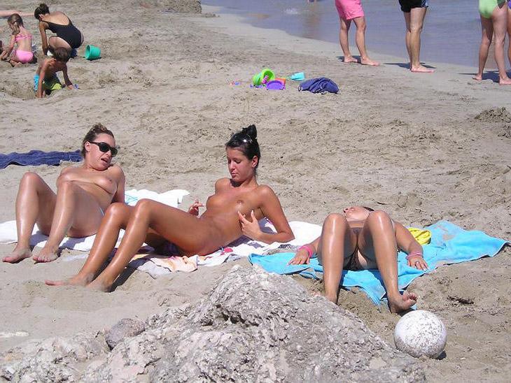 15P Warning -  real unbelievable nudist photos and videos