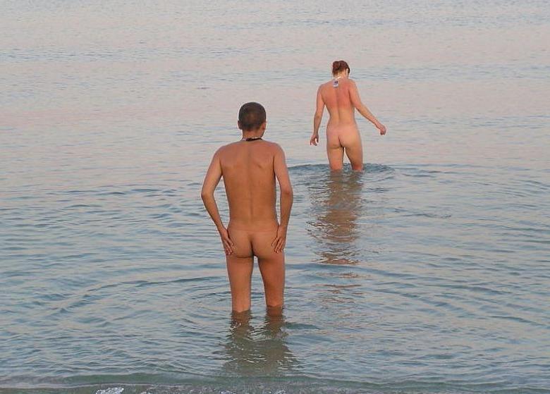15P Warning -  real unbelievable nudist photos and videos