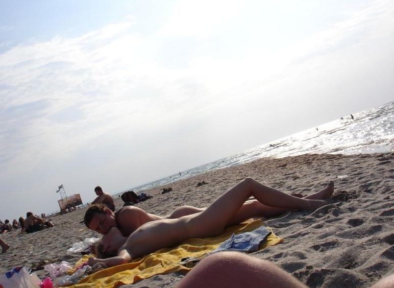 15P Warning -  real unbelievable nudist photos and videos