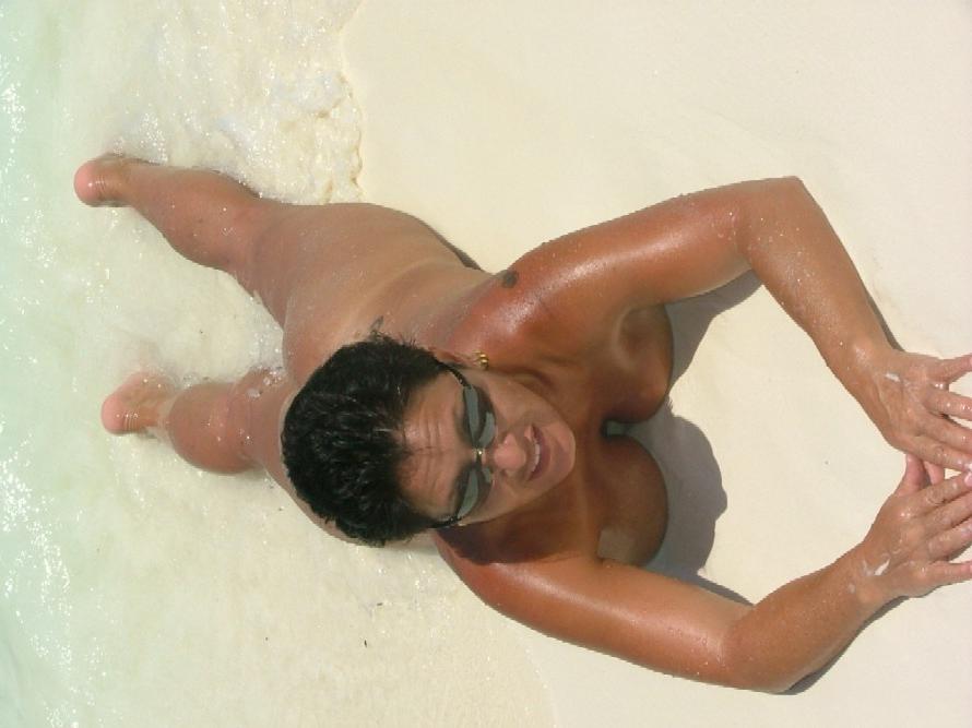 15P Warning -  real unbelievable nudist photos and videos