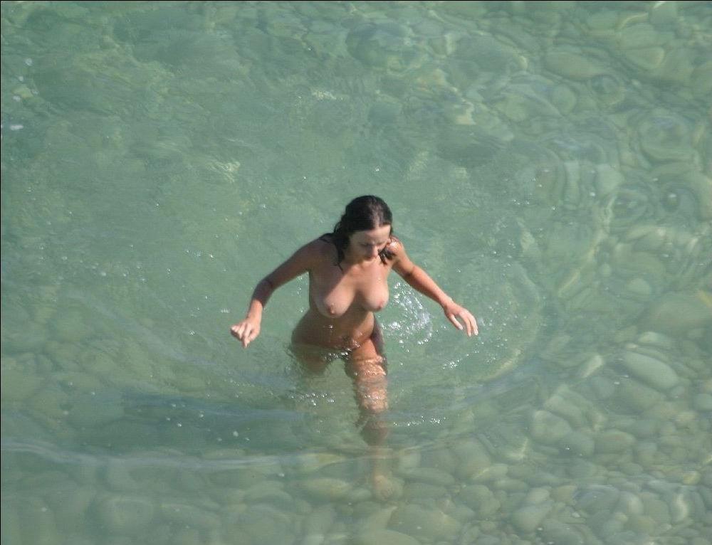 15P Warning -  real unbelievable nudist photos and videos
