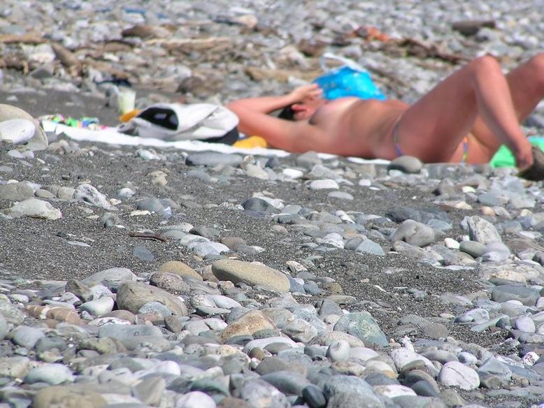 15P Warning -  real unbelievable nudist photos and videos