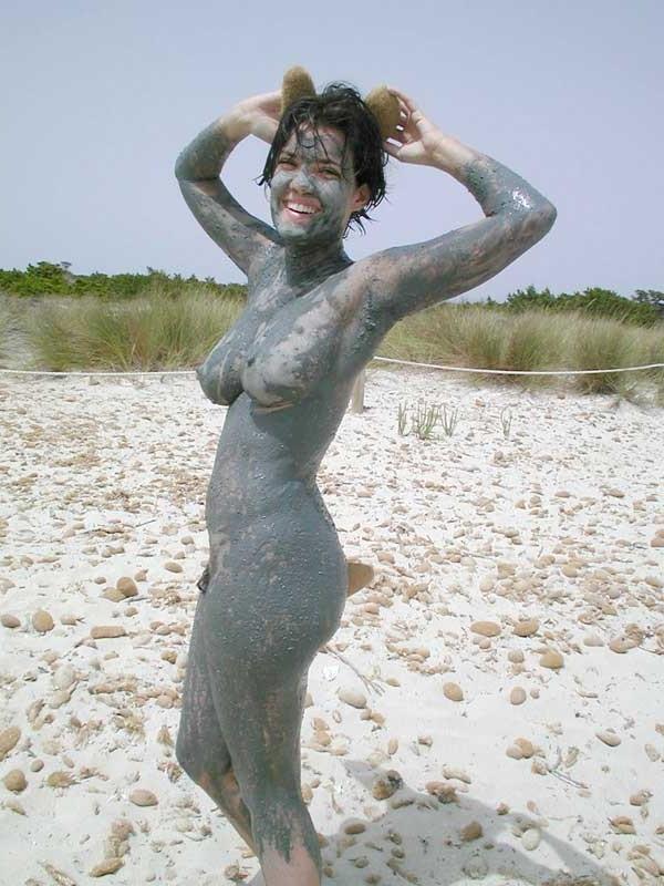 14P Warning -  real unbelievable nudist photos and videos