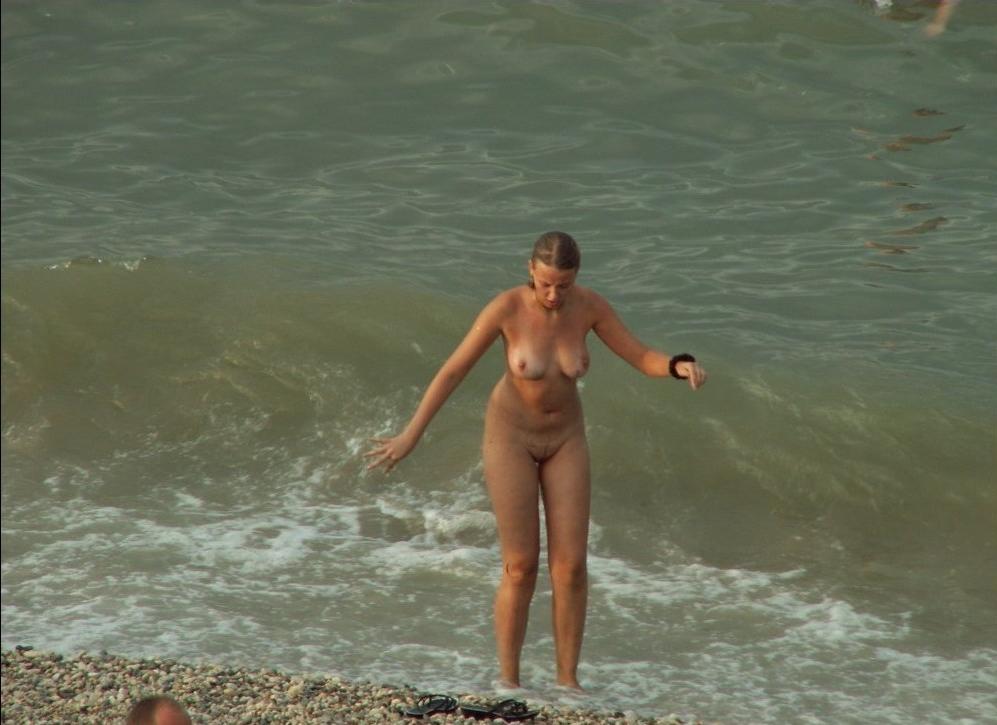 15P Warning -  real unbelievable nudist photos and videos