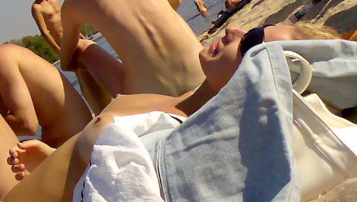 15P Warning -  real unbelievable nudist photos and videos