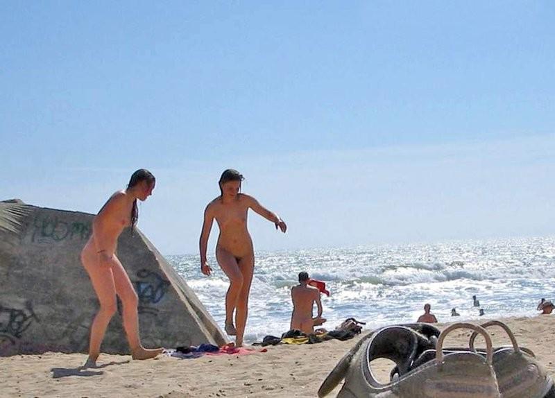 15P Warning -  real unbelievable nudist photos and videos