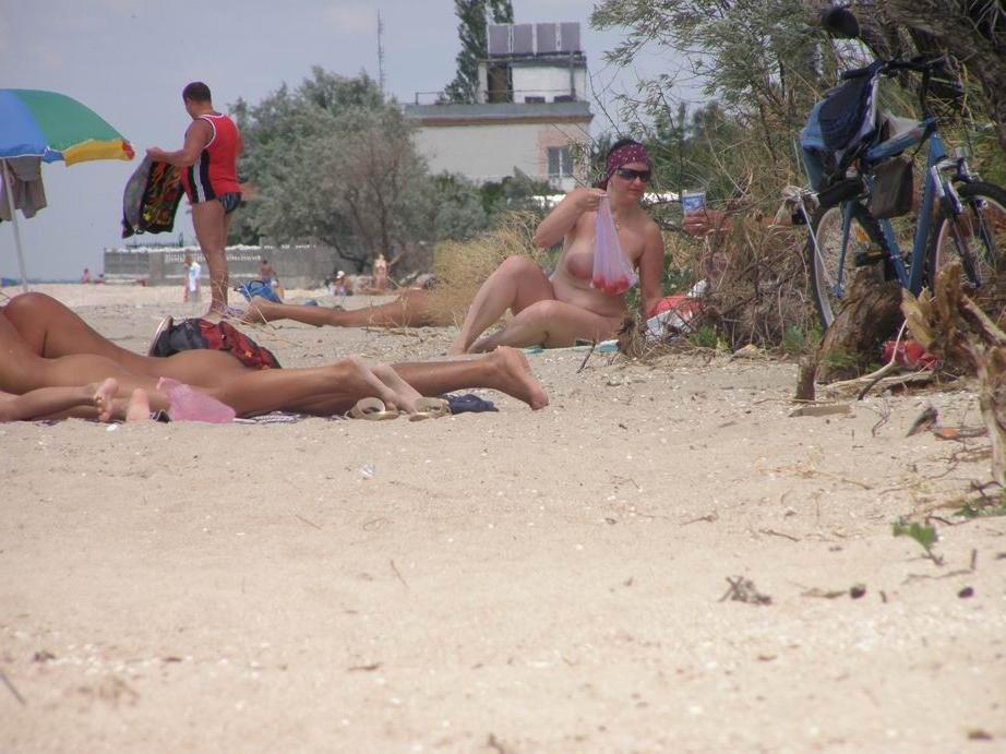 15P Warning -  real unbelievable nudist photos and videos