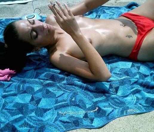 15P Warning -  real unbelievable nudist photos and videos