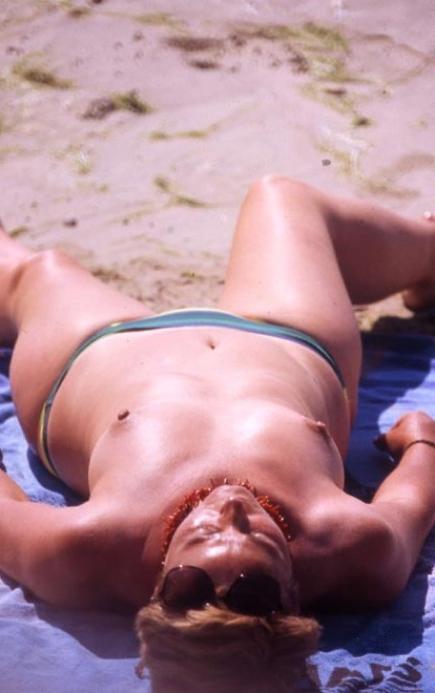 15P Warning -  real unbelievable nudist photos and videos