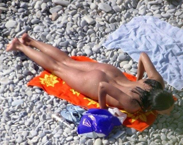 15P Warning -  real unbelievable nudist photos and videos