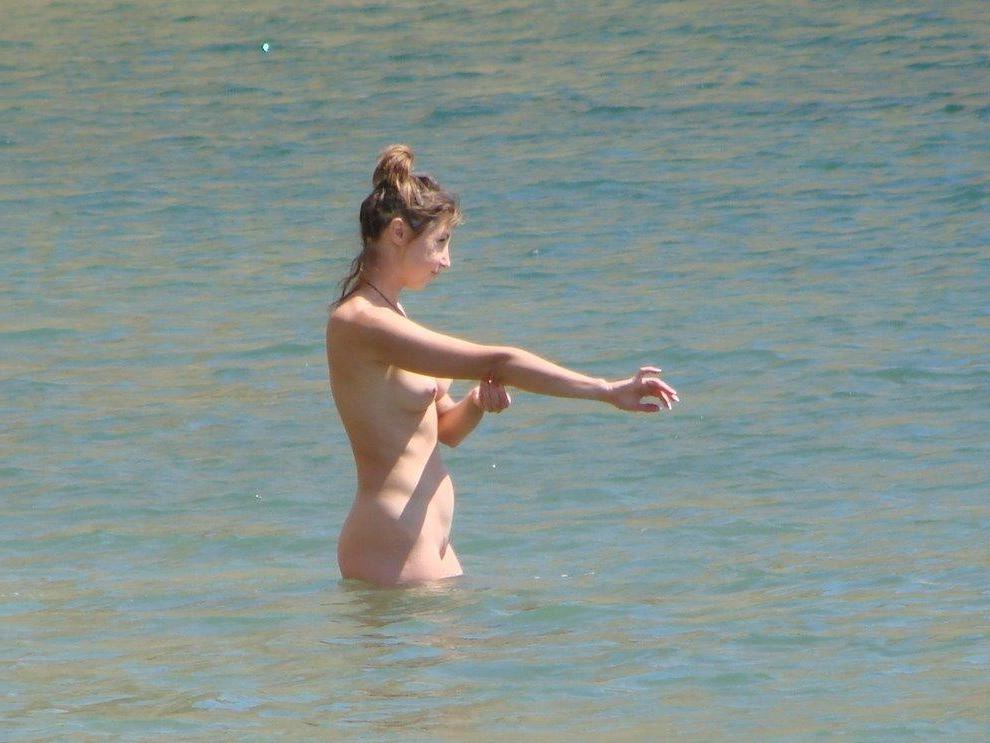 15P Warning -  real unbelievable nudist photos and videos