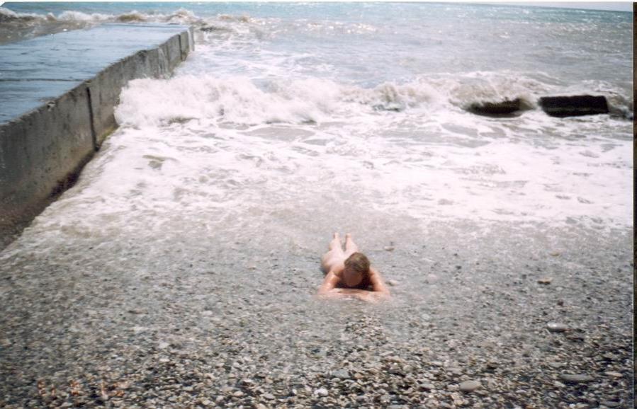 15P Warning -  real unbelievable nudist photos and videos