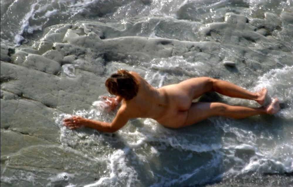 15P Warning -  real unbelievable nudist photos and videos