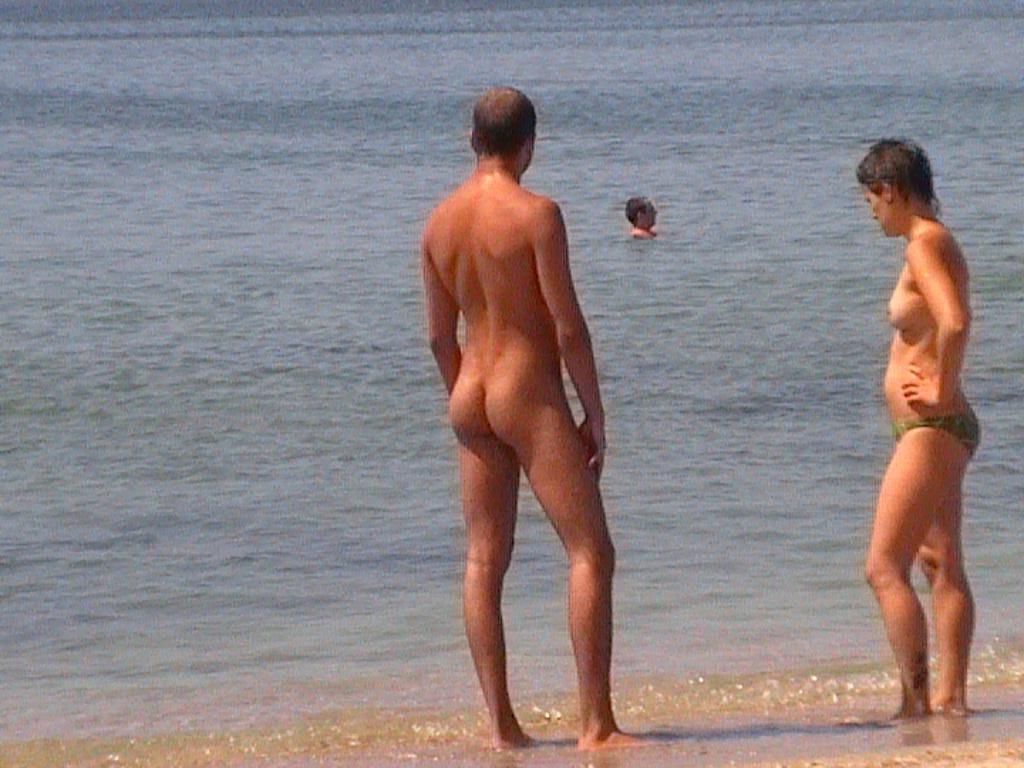 15P Warning -  real unbelievable nudist photos and videos
